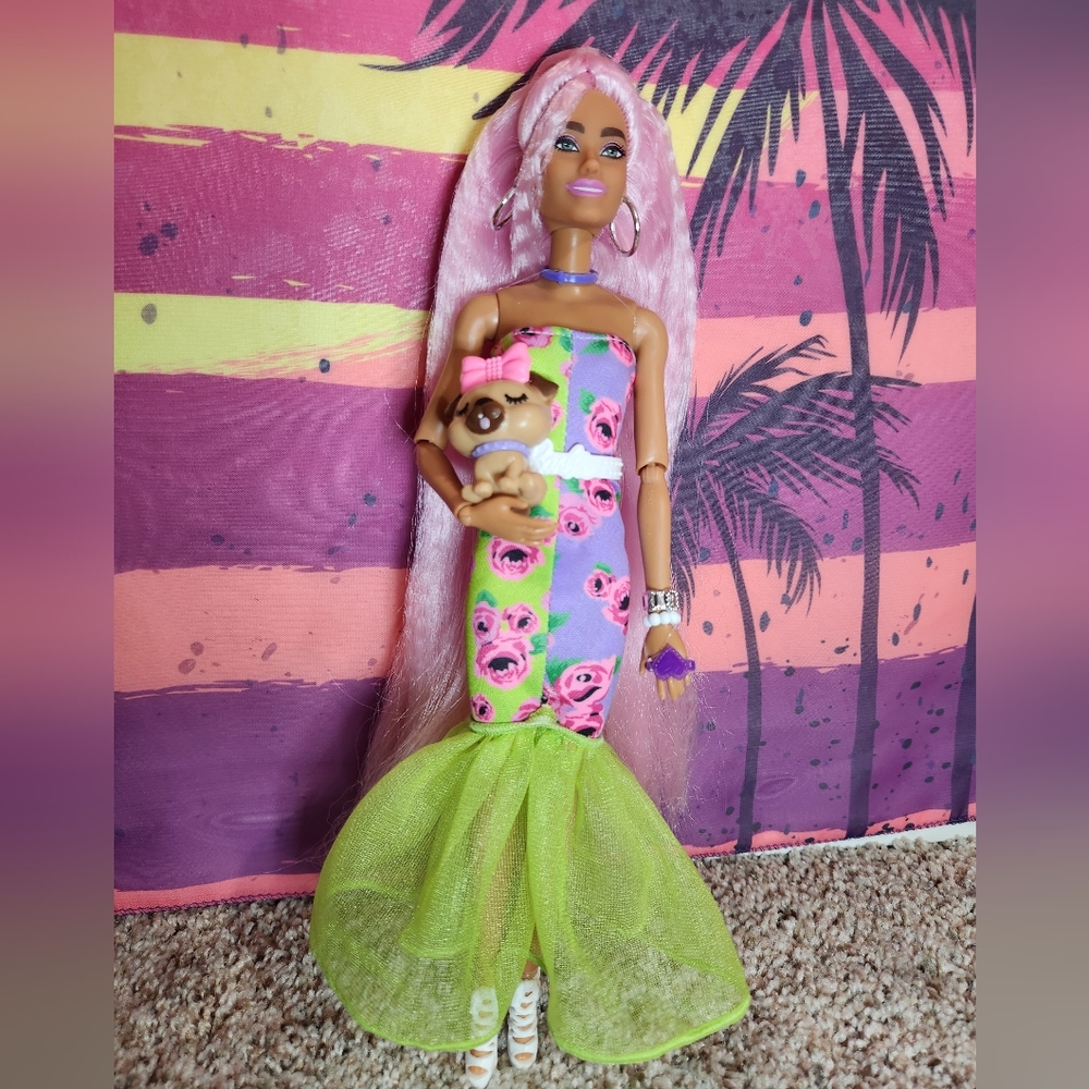 Barbie Extra fashion doll with dog